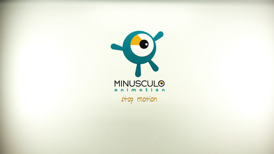 Intro logo MINUSCULO animation